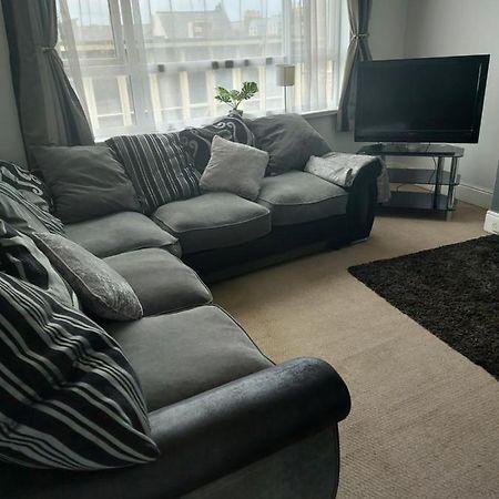Sandyrise Holiday Lets Apartment Скарбъро Екстериор снимка